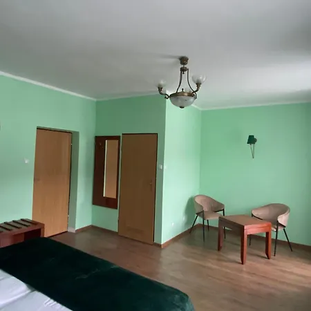 Bed & Breakfast 35 3*