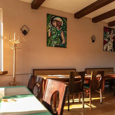 Bed & Breakfast 35 3*