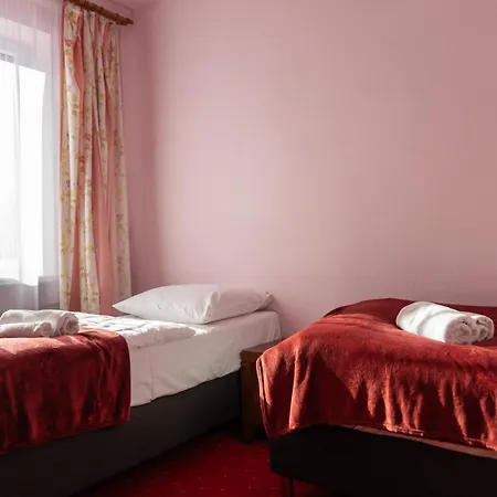 Bed & Breakfast 35 *