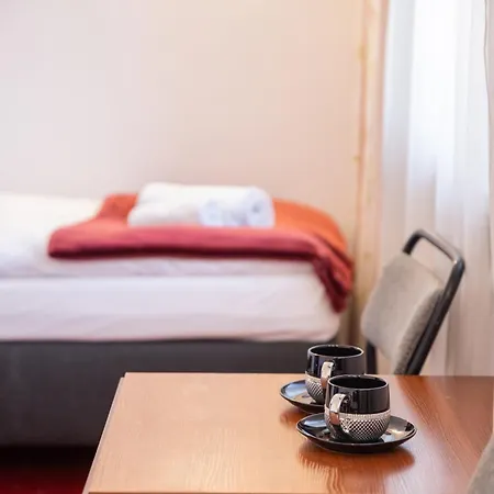 Bed & Breakfast 35 3*